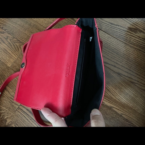 ✨[3 for $30]✨ Zara red genuine leather crossbody - Picture 3 of 5